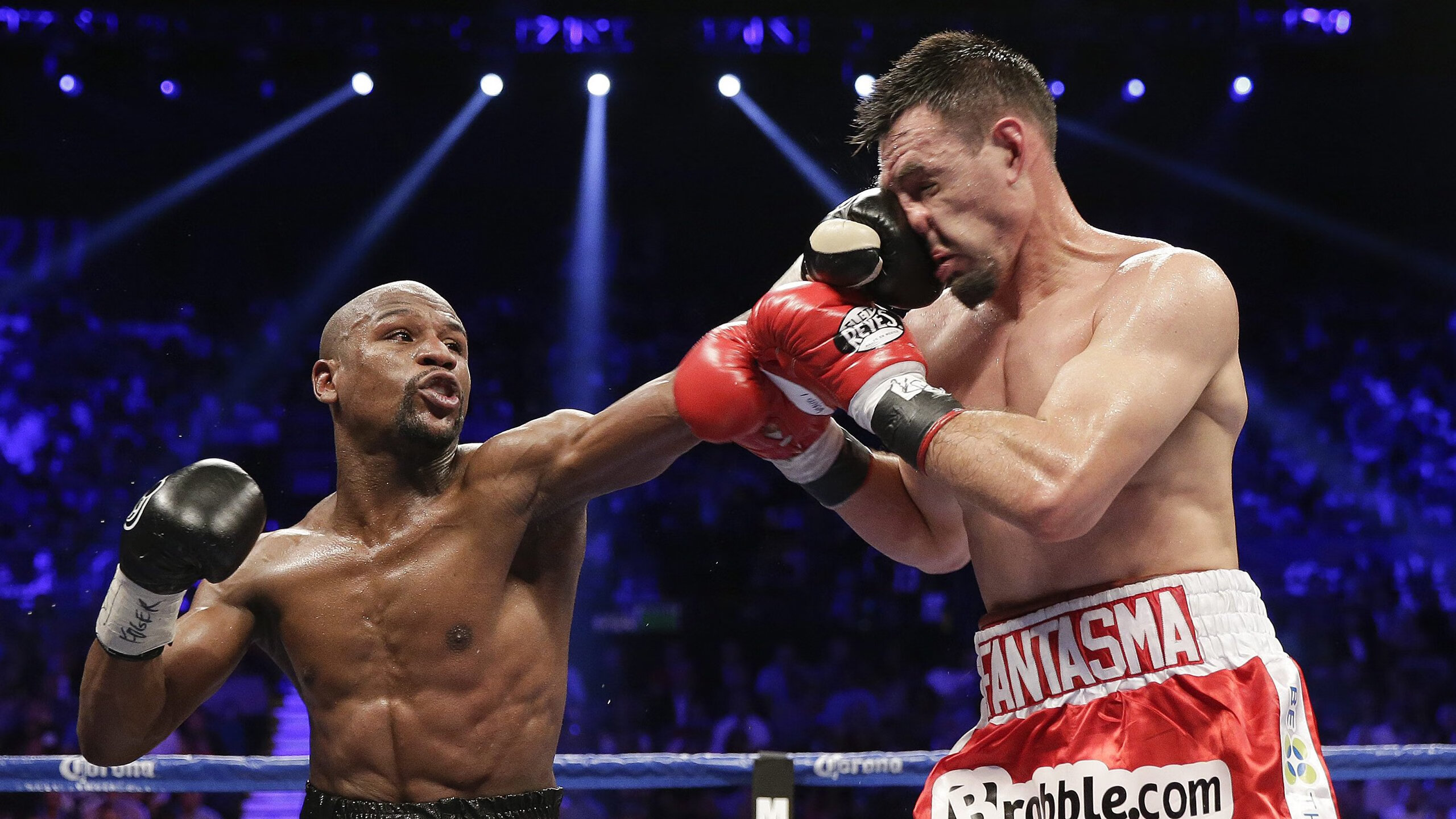 波士顿凯尔特人士气爆棚，全锦赛次回合遇上休斯顿火箭，目标明确直指晋级